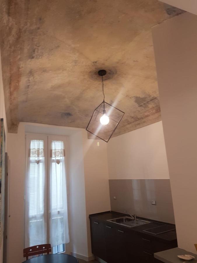 Bed and Breakfast Gusterhouse Ivrea Esterno foto
